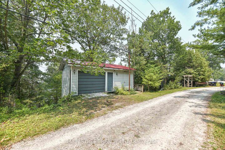 Property Photo: 1310 Black Beach Lane ON L0K 1B0