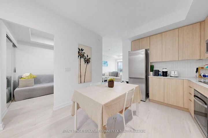 Property Photo: 2501 Saw Whet Boulevard 509 ON L6M 5N2