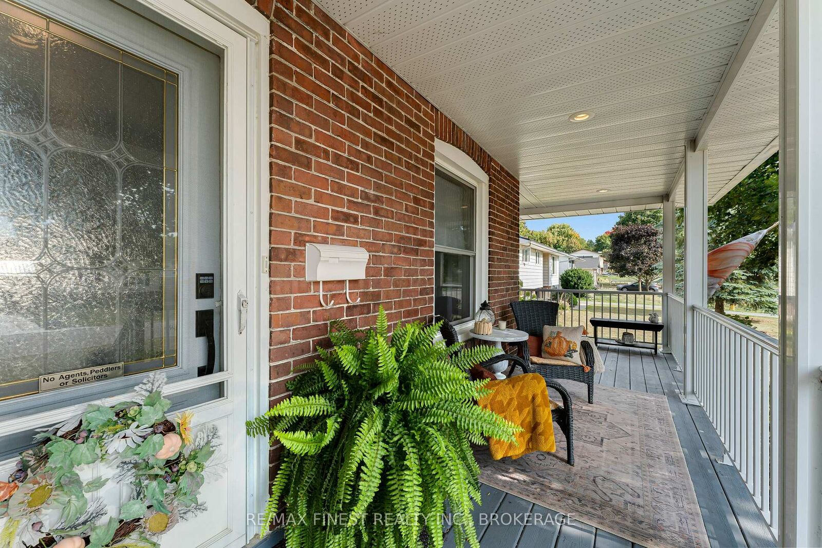 Property Photo: 34 Alfred Street ON K7R 3J1
