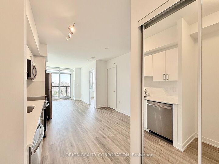 Property Photo: 556 Marlee Avenue 614 ON M6B 0B1