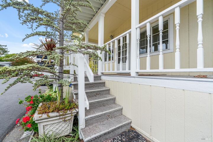 Property Photo: 4691 Circle Drive CA 95409
