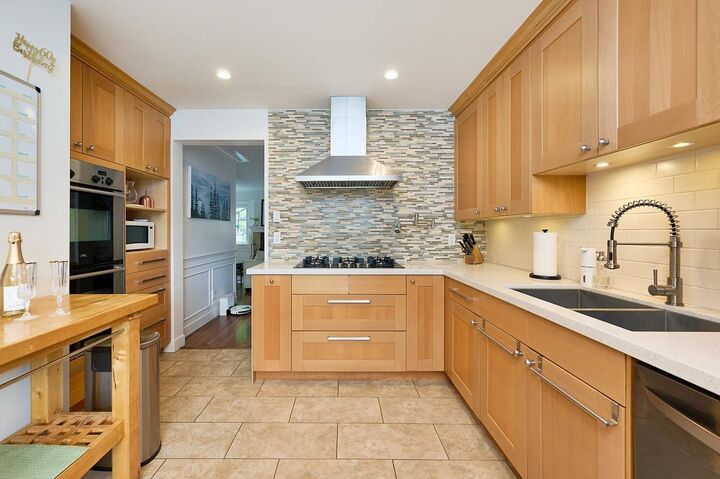 Property Photo: 3031 Williams Road 109 BC V7E 4E9