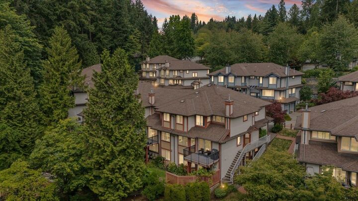 Property Photo: 103 Parkside Drive 19 BC V3H 4Y8