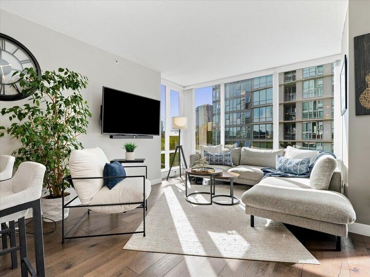 Property Photo: 1495 Richards Street 608 BC V6Z 3E3