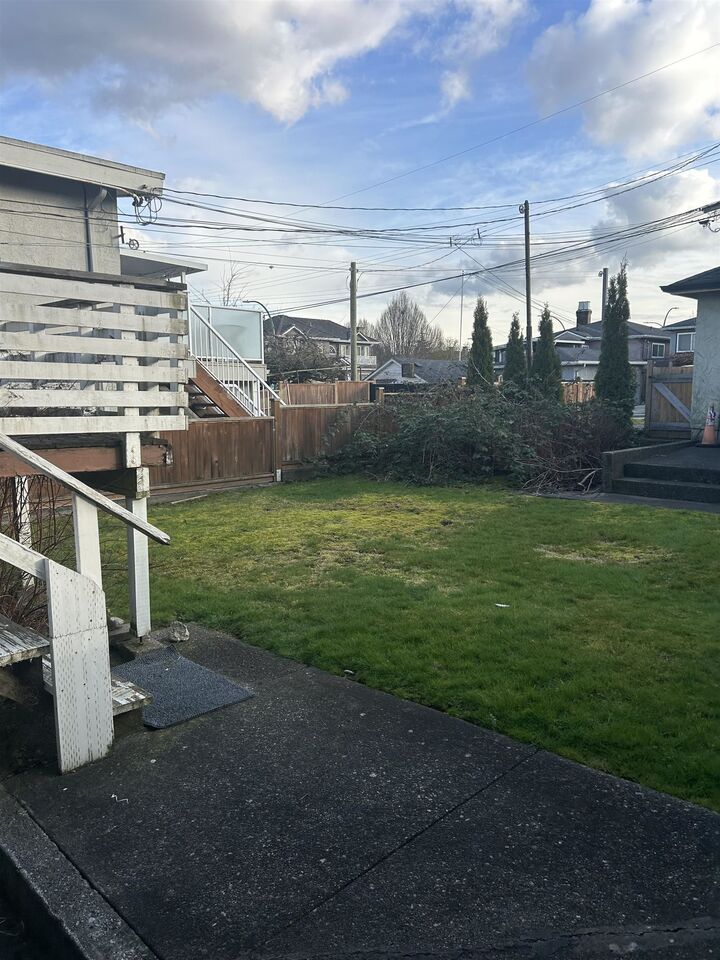 Property Photo: 4386 Oxford Street BC V5C 1E4