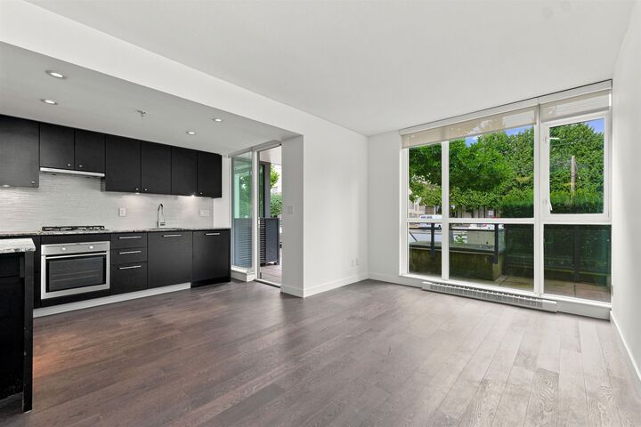 Photo de la propriété: 6180 Cooney Road 108 BC V6Y 0H2