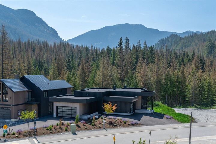Property Photo: 1702 River Run Place BC V8E 1P4