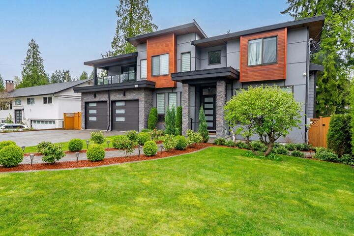 2488 Latimer Avenue — photo 1