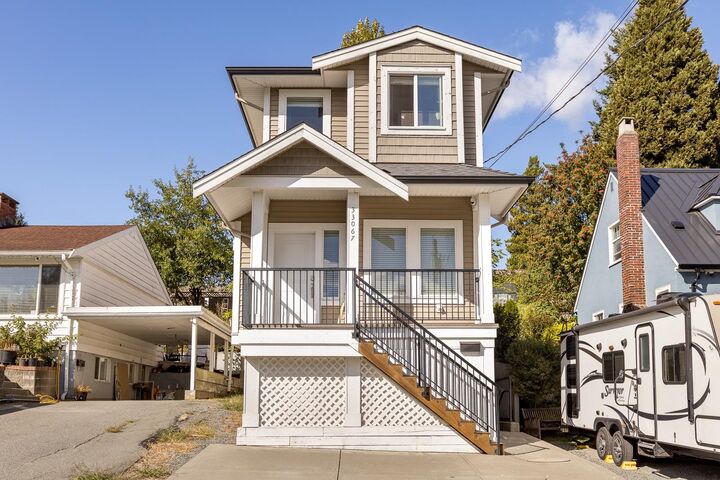 33067 6th Avenue — photo 1