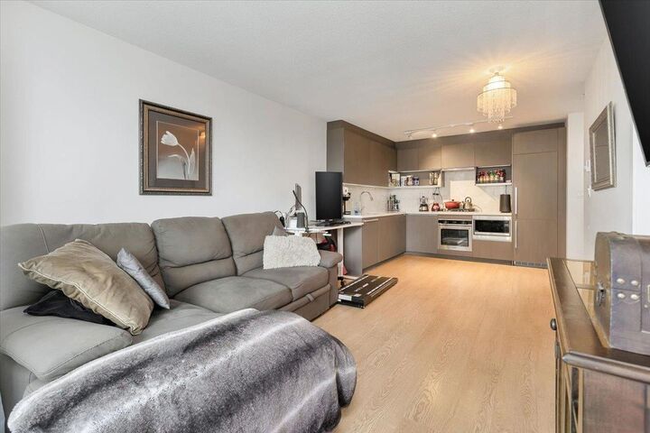 Property Photo: 13696 100 Avenue 1015 BC V3T 0L5