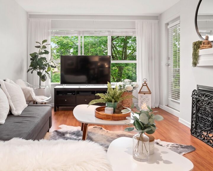 Property Photo: 10188 155 Street 311 BC V3R 0R6