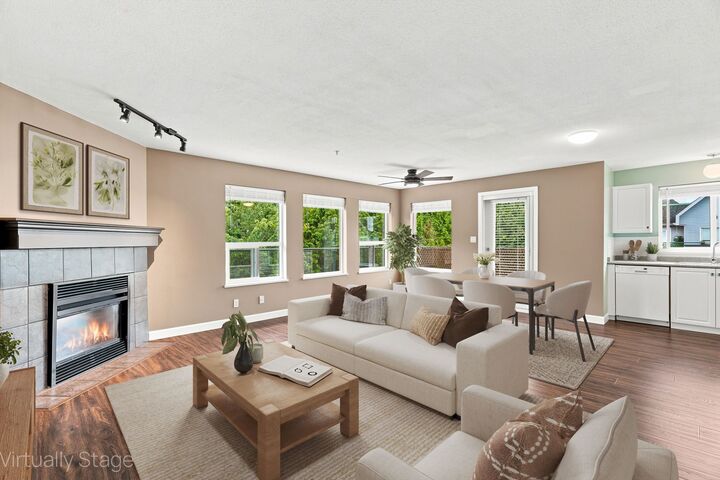 Property Photo: 33718 King Road 412 BC V2S 8J3