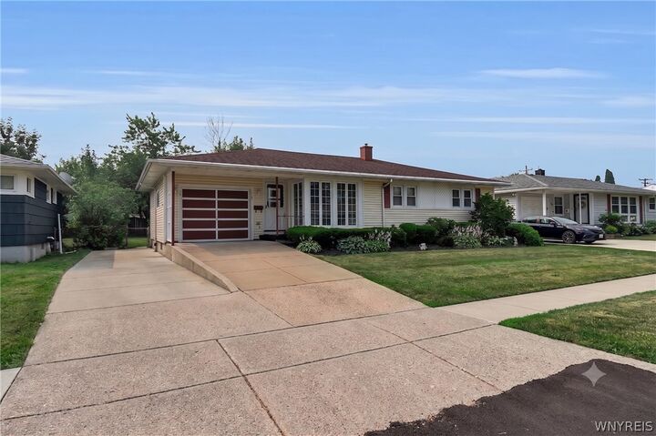 Property Photo:  113 Idlewood Drive  NY 14150 