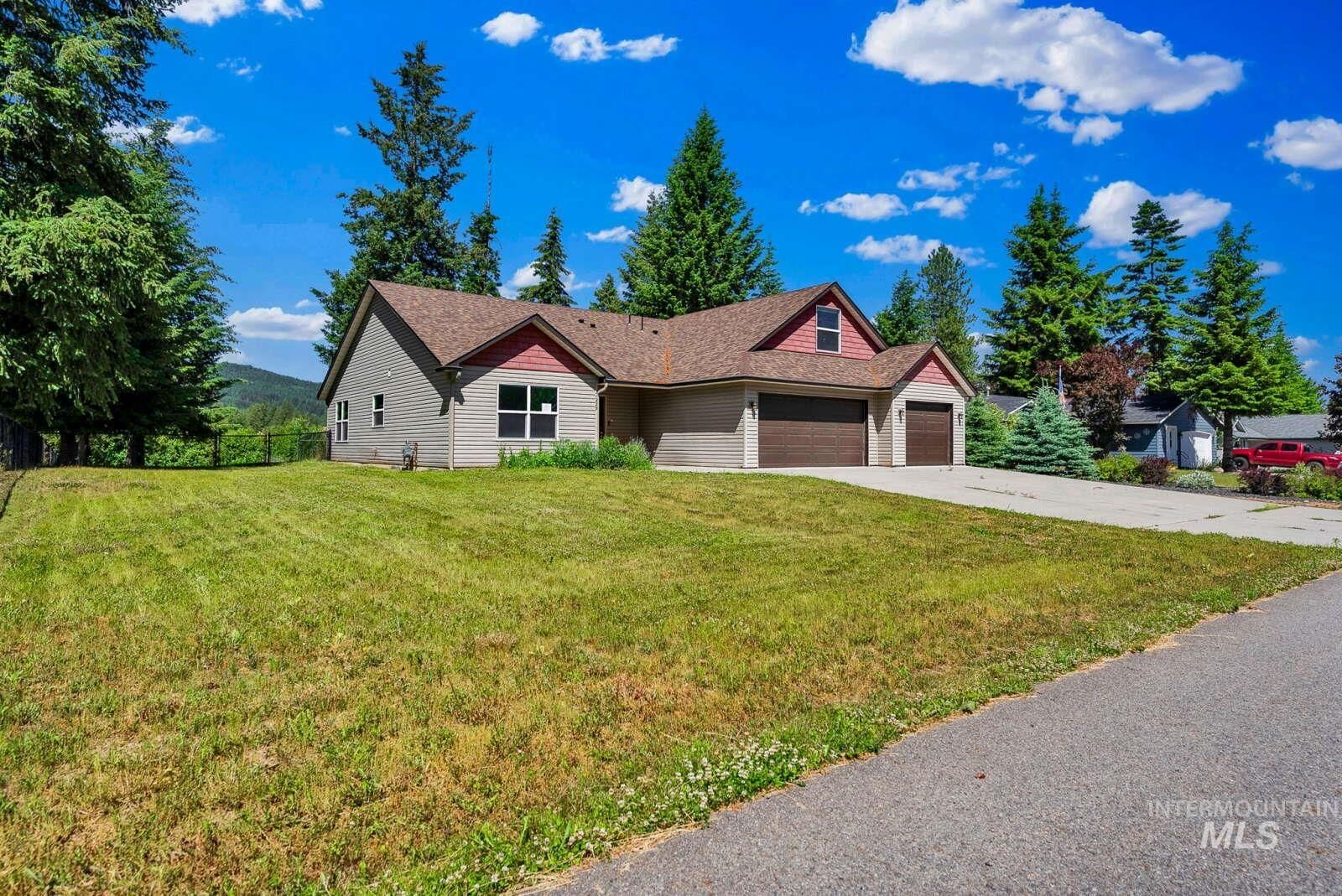 Property Photo: 31229 10th Ave ID 83869