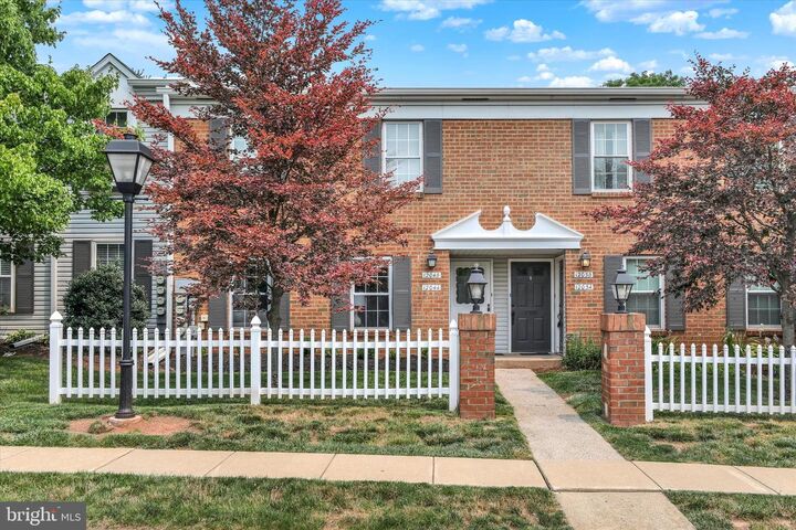 Property Photo: 1204 Crosshill Court A PA 19446