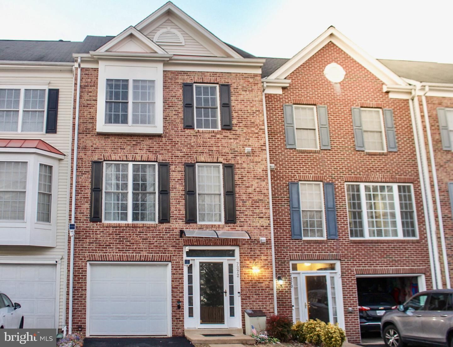 Property Photo: 7372 Ardglass Drive VA 22079