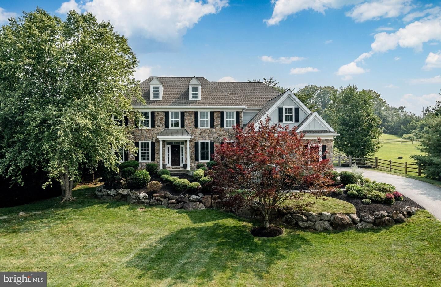 Property Photo: 1040 Brick House Farm Lane PA 19073