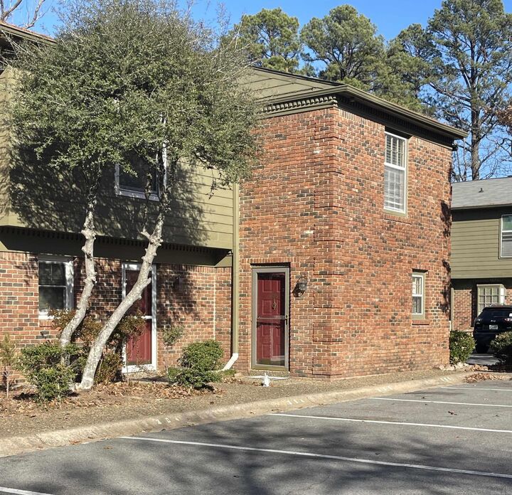 Property Photo:  504 Green Mountain Drive  AR 72211 