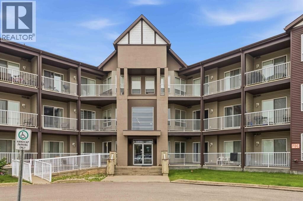 Property Photo:  290 Plamondon Drive  AB T9K 0A5 