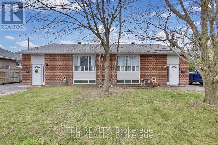 Property Photo: 2428-2430 Iris Street ON K2C 1C6