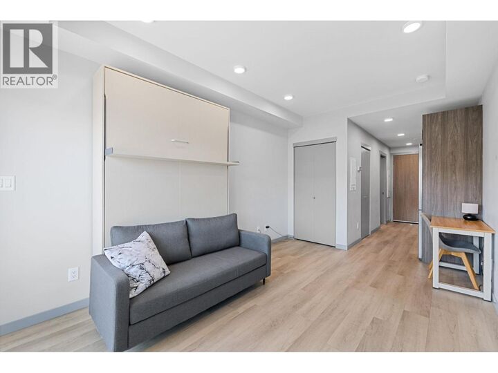 345 Dougall Road North 320 — photo 1