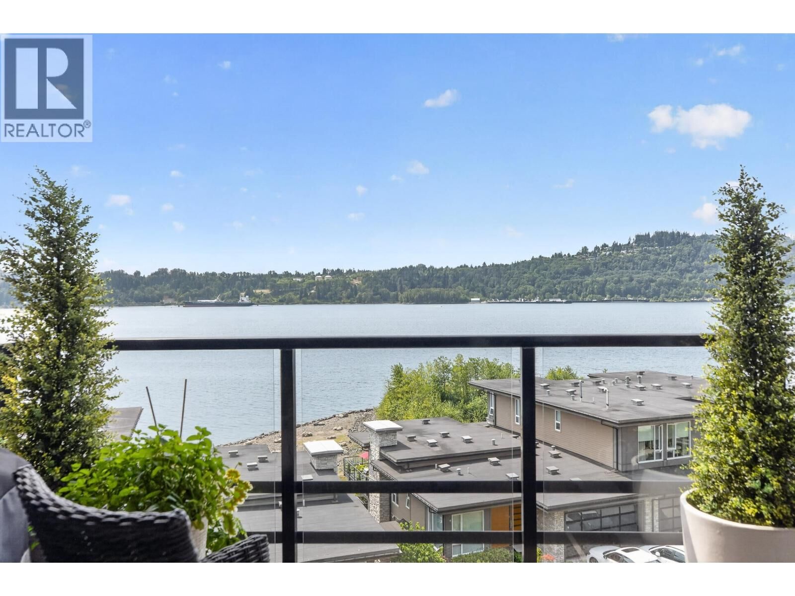 Property Photo: 3911 Cates Landing Way 402 BC V7G 0A6