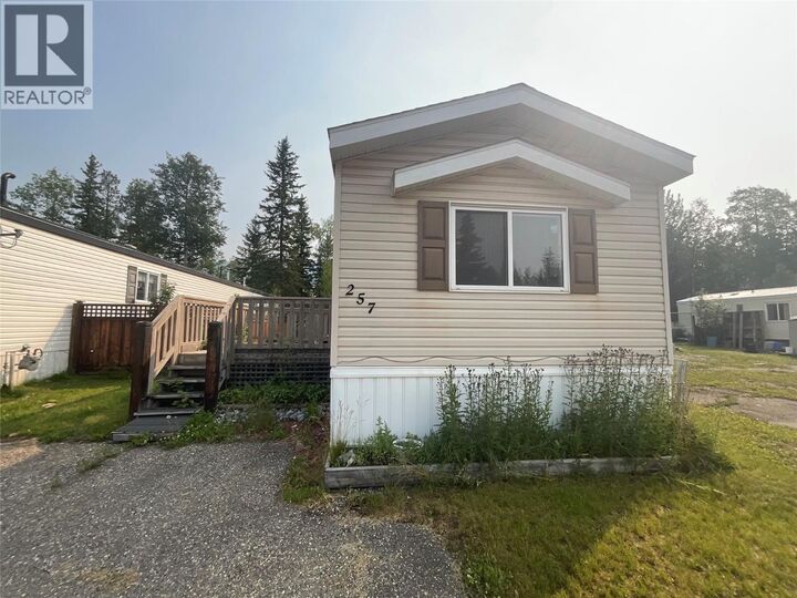 257 Steeprock Close — photo 1
