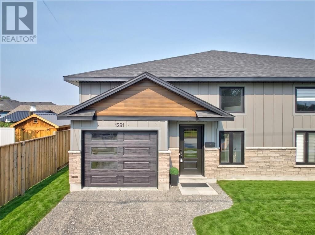 Property Photo: 1291 Holland Road ON P3A 3R6