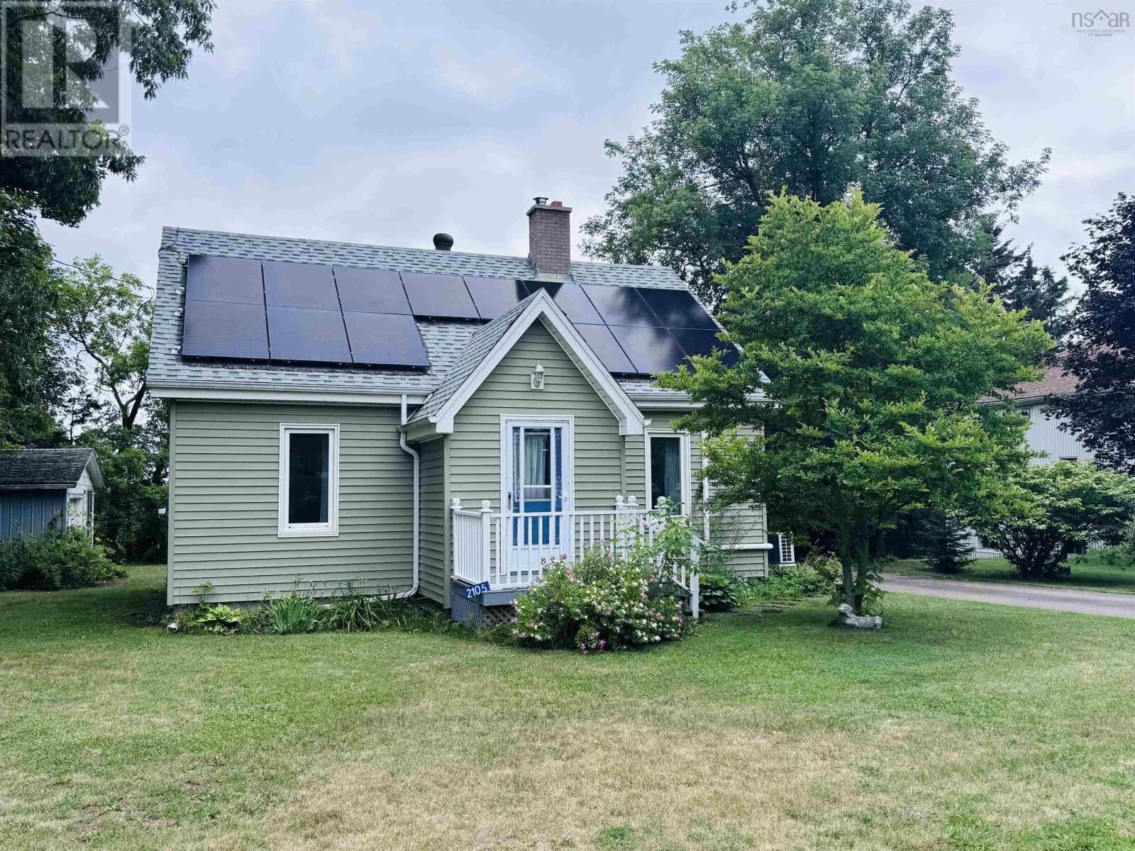 Property Photo: 2105 Highway 2 NS B0N 1Y0