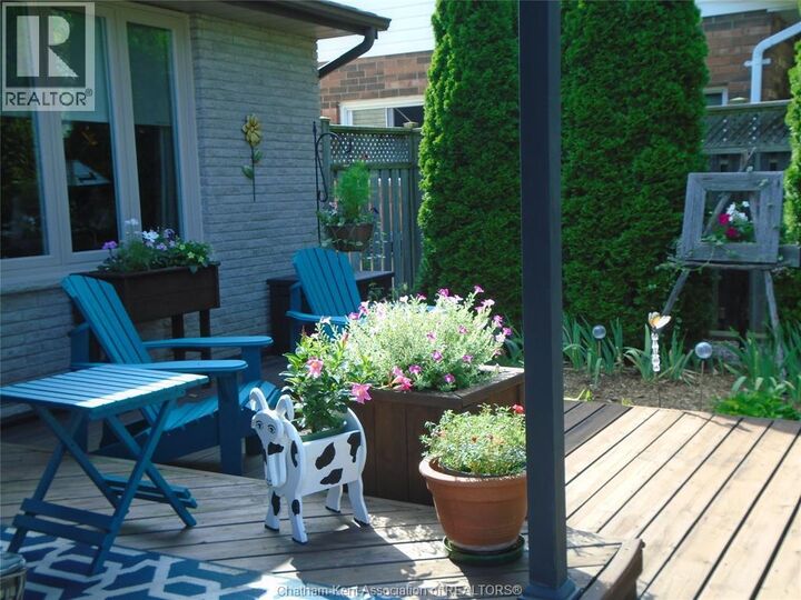 Property Photo: 31 Monarch Drive ON N7L 5G6