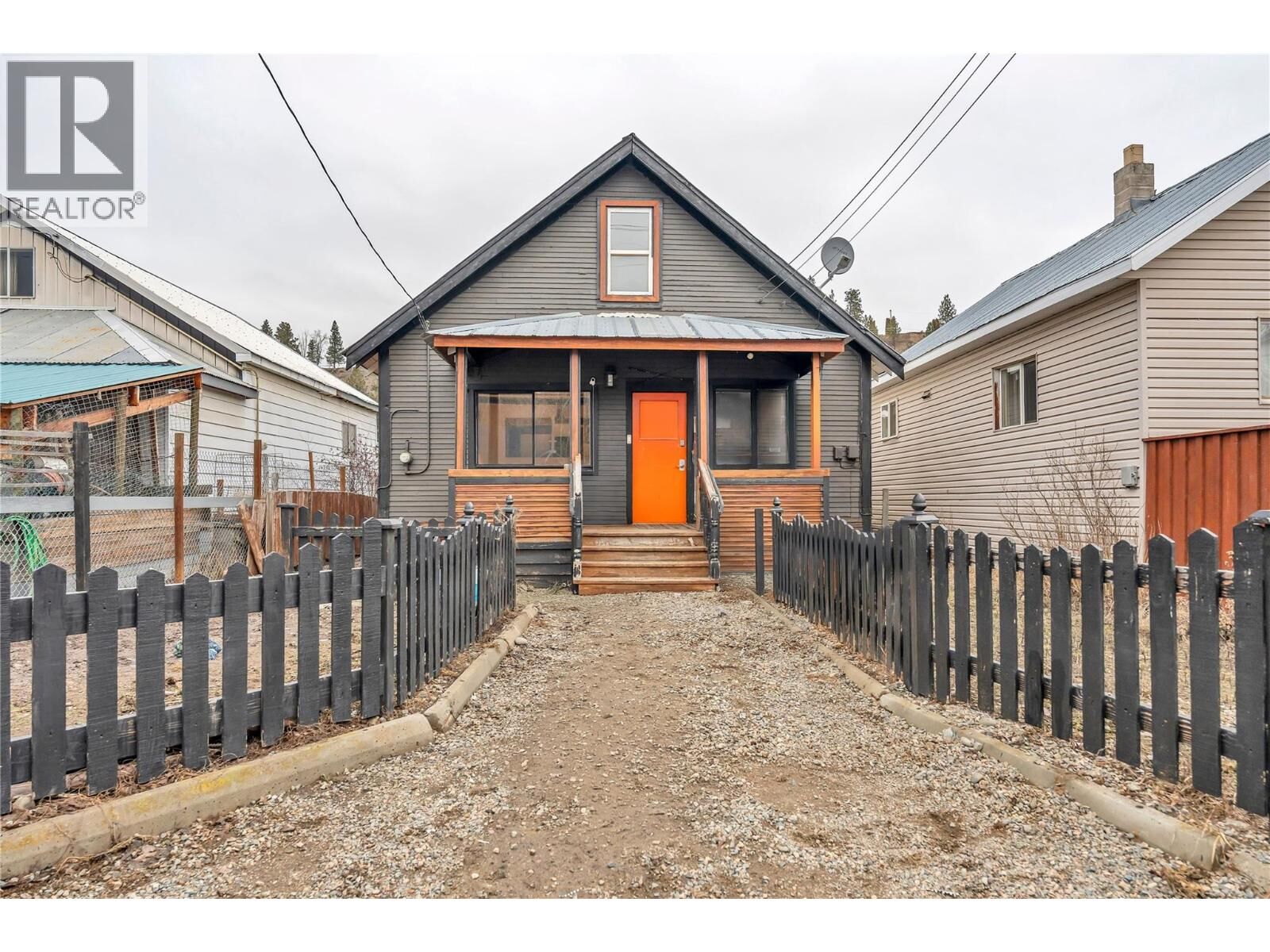 Property Photo: 511 Similkameen Avenue BC V0X 1W0