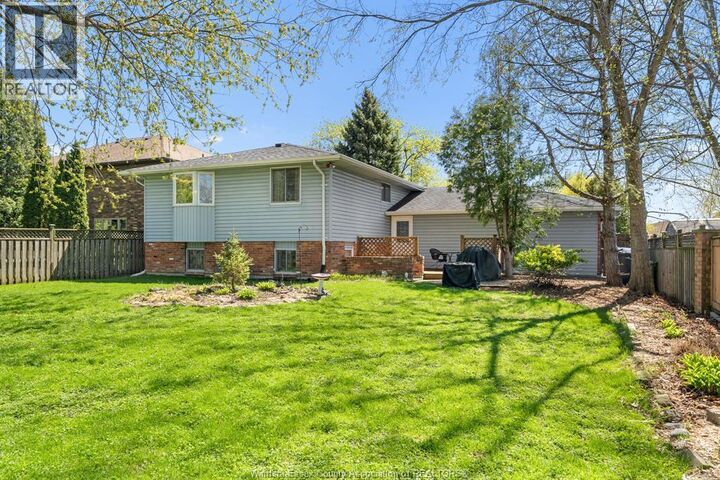 Property Photo: 12510 Little River Boulevard ON N8N 4H3