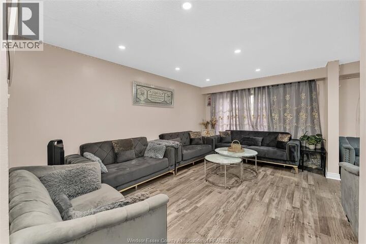 Property Photo: 3081 Fairlane Crescent ON N8W 4Y5