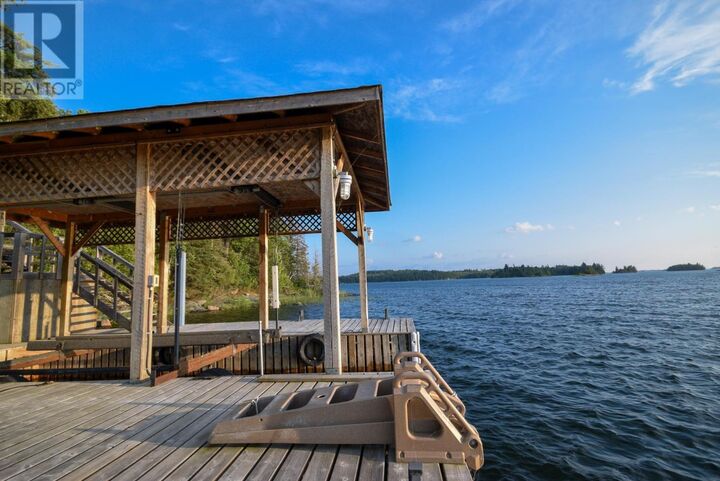 Photo de la propriété:  75 Black Bear Rd, Lt 24 Greenfeather Trail  ON P0X 1E0 