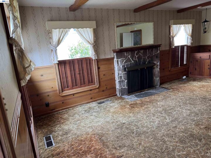 Property Photo:  144 Viewmont Ave  CA 94550 