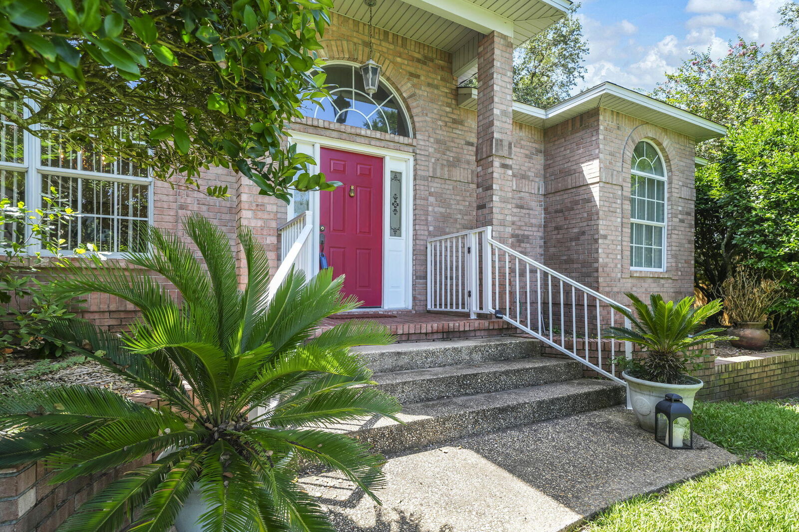 Property Photo:  1691 Parkside Circle  FL 32578 