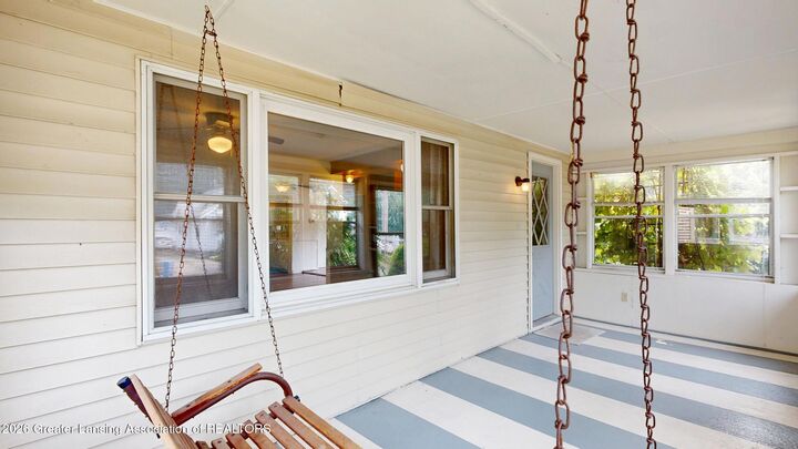 Property Photo:  334 N Magnolia Avenue  MI 48912 