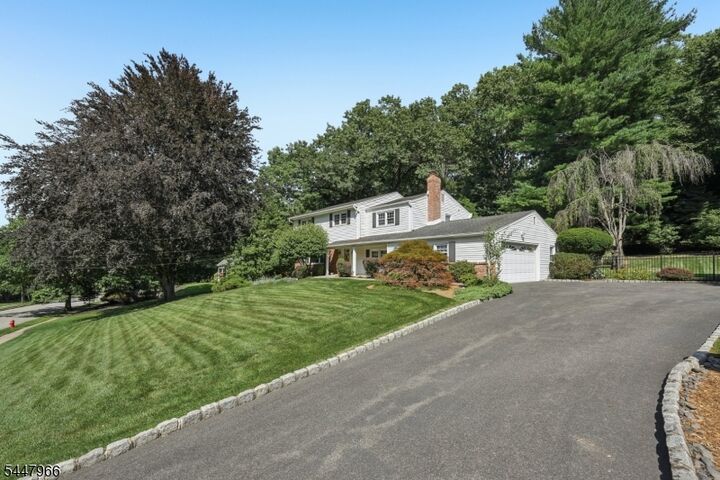 Property Photo: 36 Stonefence Rd NJ 07436