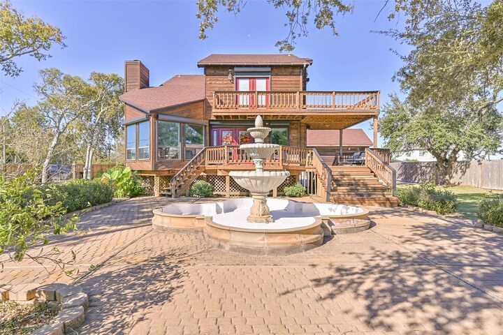 Property Photo: 114 24th Street TX 77539