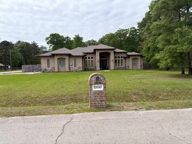Property Photo: 17030 N Mesa Drive TX 77372