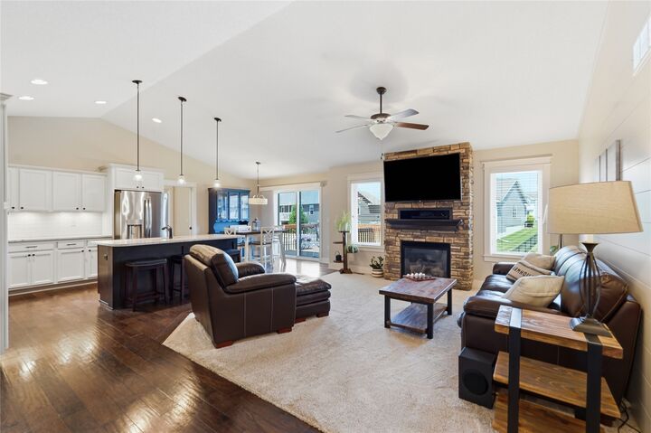 Property Photo:  3338 NW Trestle Point Drive  IA 50023 