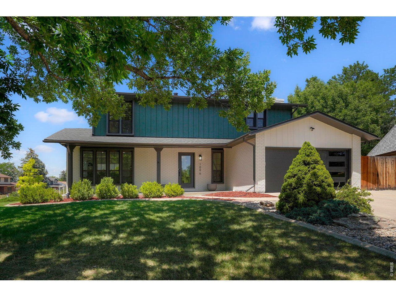 Property Photo: 1096 Princeton Dr CO 80503