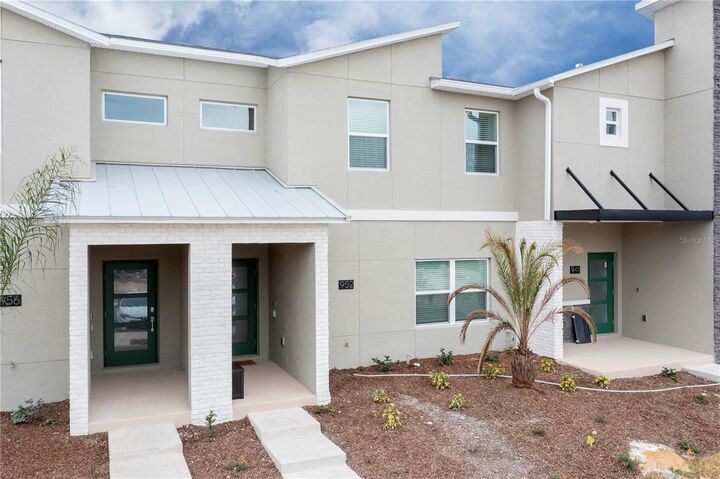Property Photo: 952 Leader Street FL 33896
