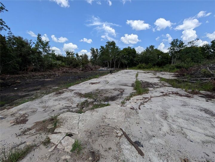 Property Photo: Jefferson Avenue FL 32820