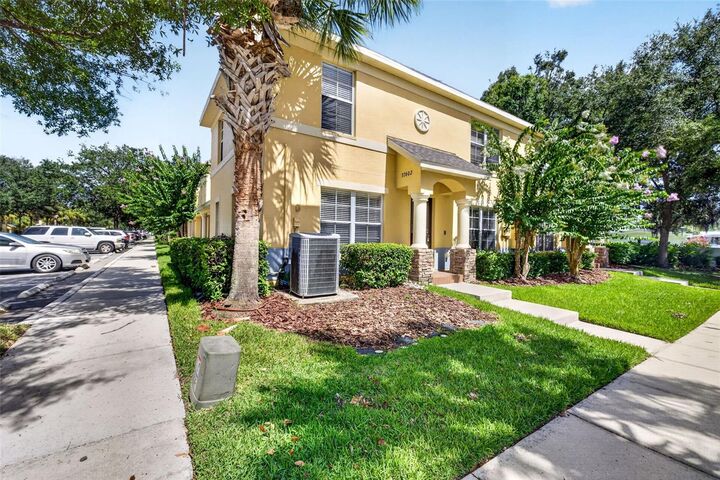 Property Photo:  37602 Aaralyn Rd  FL 33542 