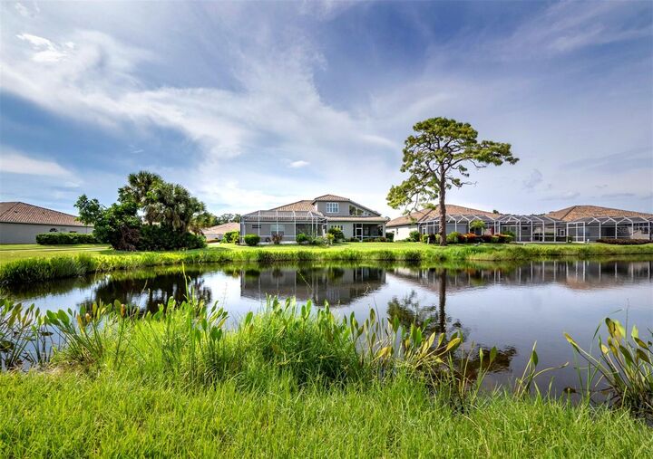 Property Photo:  8737 Pebble Creek Lane  FL 34238 