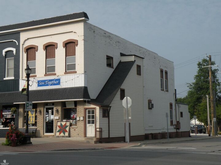 Property Photo: 69297 Main Street 2 MI 48062