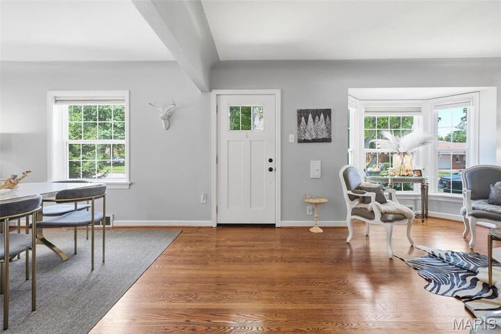Property Photo:  4905 McCausland Avenue  MO 63109 