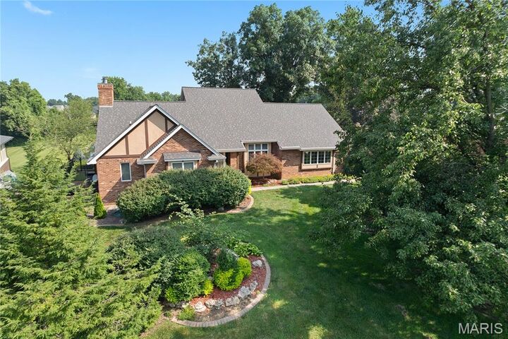 Property Photo: 46 Matterhorn Drive IL 62034