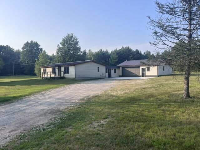 Property Photo: 13542 Makinen Road MI 49645